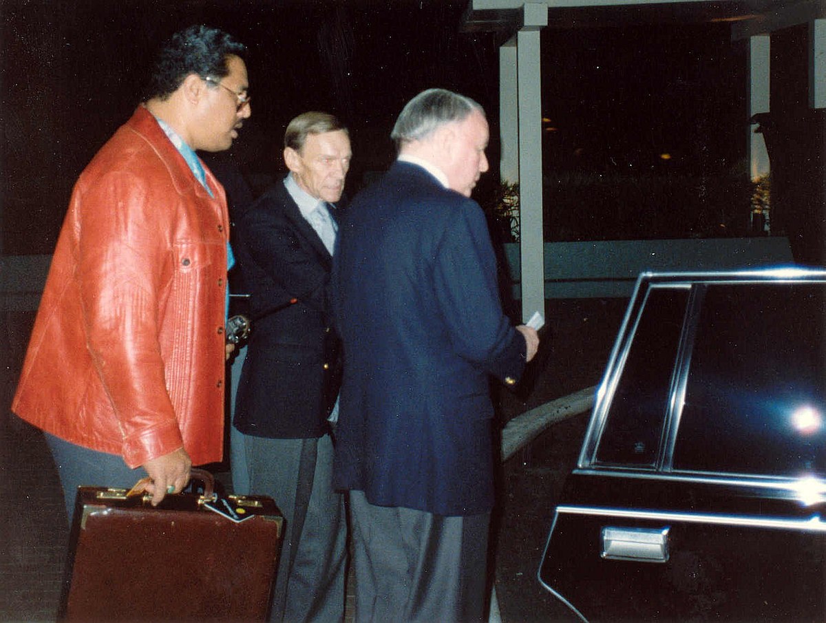 Frank Sinatra in a 1989 portrait
